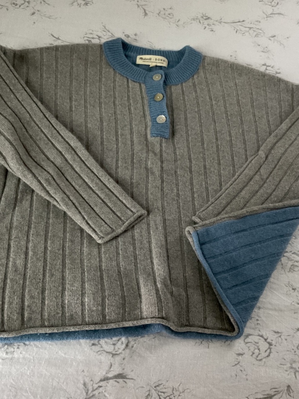 EUC Madewell / Donni Gray Blue Cashmere Blend Sweater